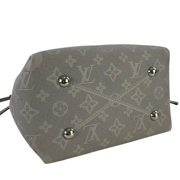 Louis Vuitton Bella Mahina Leather Bella Bucket Bag - Picture 10 of 13